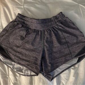 lululemon size 2 gray hotty hot 4” shorts